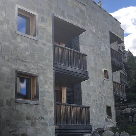 Motta Rotonda アパート マローヤ